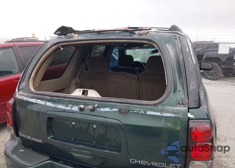 2002 Chevrolet Trailblazer Ls from USA, damaged, VIN 1GNDT13S922395323